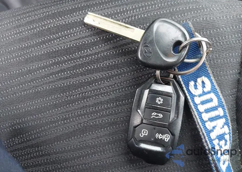 2017 Hyundai Accent Se z USA, uszkodzony, nr VIN KMHCT5AEXHU357715